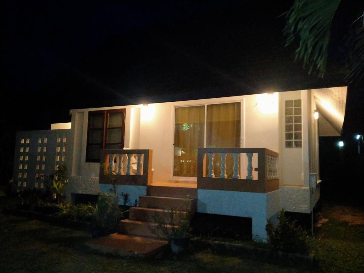 Home At Chan Resort Chao Lao Beach Exteriör bild