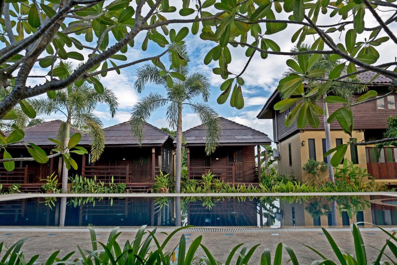 Home At Chan Resort Chao Lao Beach Exteriör bild