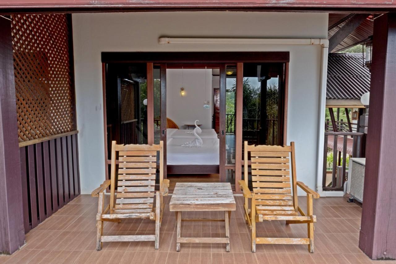 Home At Chan Resort Chao Lao Beach Exteriör bild